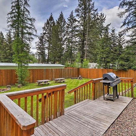 Hungry Horse Cabin Deck, Fire Pit, Near Glacier! المظهر الخارجي الصورة